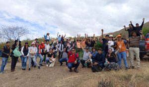 Los voluntarios ue colaboraron con la limpieza.